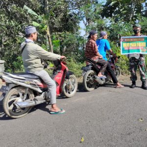 Jalan Penghubung Antar Kecamatan Jadi Titik Gakplin Prokes Anggota TNI