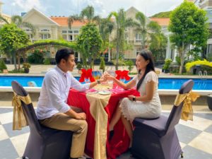 Memperingati Hari Valentine Adhiwangsa Hotel & Convention Solo Menyajikan Acara Romantis Untuk Mengabadikan Momen Spesial