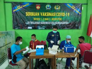 Warga Kelurahan Tipes Jadi Sasaran Serbuan Vaksin Dosis 1,2 & 3 (Booster) Kodim Solo