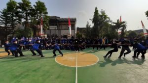 Sekolah ini Gelar Lomba Tarik Tambang, Untuk Memperingati HUT Kemerdekaan RI