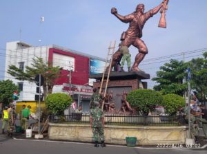 Kerja Bakti Koramil 03/Serengan, Sambut HUT Kemerdekaan RI ke 77