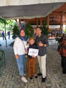 Gibran Si Dalang Cilik Raih Juara 2 di Festival Dalang Anak Jateng.