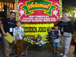 LUAR BIASA !!! Si Dalang Cilik Gibran Sabet Juara 3 Lomba Dalang Tingkat Nasional.