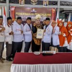 Didampingi Tokoh Semar DPD PKS Sukoharjo Datangi KPU untuk serahkan berkas Kelengkapan Kepesertaan PEMILU 2024