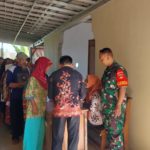 Babinsa Karangtengah Diterjunkan Dampingi Penyaluran Bantuan Beras CPP