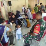 Peran Aktif Babinsa Kelurahan Pajang Dalam Kegiatan Gerakan Sayang Ibu Dan Anak