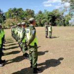 Desa Ngroto Gelar Bimtek Bagi Anggota Linmas, Babinsa Berikan Pelatihan PBB Guna Tingkatkan Kedisiplinan