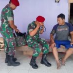 Grup 2 Kopassus Kirim Paket Sembako Dan Pengobatan Gratis Ke Beberapa Rumah Warga Di Wilayah Kartasura