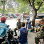 Juru Parkir Pun Tak Luput Jadi Ajang Komsosnya Babinsa Kelurahan Sumber