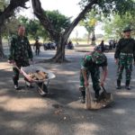 Sambut HUT ke-78 TNI Dan HUT Ke-73 Kodam IV/Diponegoro, Anggota Kodim 0735/Surakarta Kerja Bakti di TMP Kusuma Bakti Jurug