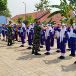 Puluhan Anggota Osis Di Latih Babinsa,Ini Tujuannya