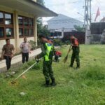 Melalui Kerja Bakti, Babinsa Kelurahan Jagalan Wujudkan Lingkungan Yang Bersih, Sehat, Rapi,Dan Indah