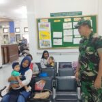 Tekan Angka Stunting Bati Bakti TNI Koramil 03/Serengan Aktif Dampingi Pelayanan Imunisasi Anak Dan Balita