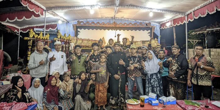 Pagelaran Wayang Kulit Semalam Suntuk Semarakan Puncak Acara BERSIH DESA & HUT PSH Pilangbango