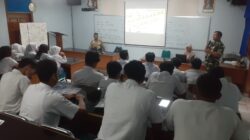 Danramil 04/Jebres Berikan Sosialisasi Penerimaan Calon Taruna Akademi TNI di SMAN 3 Surakarta