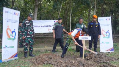 PT KAI Daop 6 Yogyakarta Serahkan Ribuan Bibit Pohon ke Kodim 0731/Kulon Progo untuk Program Penghijauan