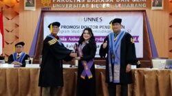 Dosen Universitas BPD Raih Gelar Doktor Lewat Riset TikTok untuk Pembelajaran Bahasa Inggris