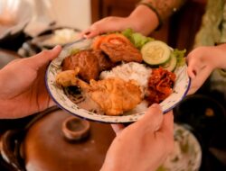 SOLIA YOSO BUKA LAYANAN BY ONLINE : MASAKAN JAWA PENDOPO YOSO SEKARANG BISA DIPESAN MELALUI APLIKASI GOFOOD