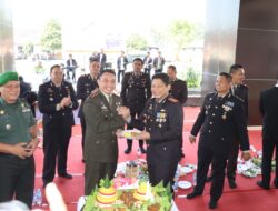 Datangi Mapolresta Surakarta, Dandim 0735/Surakarta Berikan Ucapan Selamat Hari Bhayangkara Ke-79