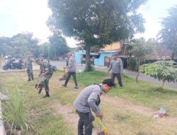Gandeng Linmas Dan Masyarakat, Koramil 02/Banjarsari Laksanakan Kerja Bhakti Pembersihan Lingkungan