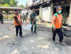Pasca Demonstrasi, Kodim 0735/Surakarta Bersama DLH Dan Warga Masyarakat Bersihkan Puing Kebakaran di Gedung DPRD