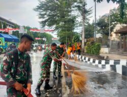 Gandeng Damkar, Kodim Surakarta Laksanakan Penyemprotan Jalan, Bersihkan Debu Pasca Demonstrasi