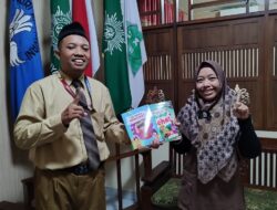 Alumni SD Muh 1 Menginspirasi : Evy Sofia Sedekahkan Buku