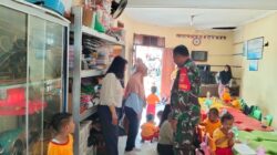 Sambangi PAUD Pratama Bintang, Babinsa Gandekan Berikan Motivasi Dan Semangat Belajar Sejak Usia Dini