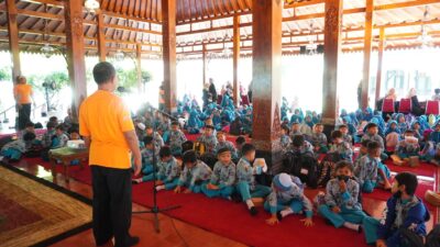 SD Ta’mirul Islam Solo Gelar Kegiatan Kelas Inspiratif Di Lodji Gandrung