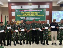 Prajurit Dan ASN Kodim 0735/Surakarta Ulang Tahun, Dandim 0735/Surakarta Berikan Ucapan Selamat Dan Hadiah