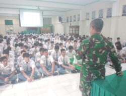 Danramil 02/Banjarsari Sosialisasi Persami KKRI di SMA N 1 Surakarta, Wujudkan Generasi Muda Disiplin Dan Berjiwa Kepemimpinan