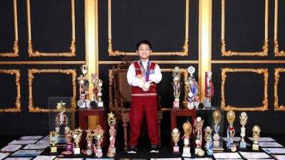 Ungkap Rahasia !!! : Faeyza Bayanaka Kusuma Siswa SD Muhammadiyah 1 Solo Dengan Seabrek Prestasi