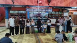 SD Muhammadiyah 1 Solo Gelar Bukber dan Santuni Anak Yatim