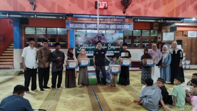 SD Muhammadiyah 1 Solo Gelar Bukber dan Santuni Anak Yatim