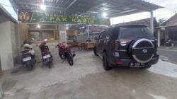 Babinsa Kasihan Bantul Sukses Jualan Sate Kambing, Warung Pak Karim Laris Manis Diserbu Konsumen