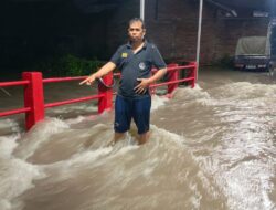 Banjir Sukoharjo: Hujan Deras Rendam Puluhan Rumah di Sanggrahan, Warga Mengungsi Dini Hari