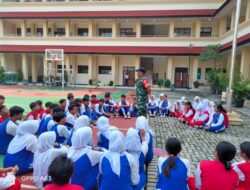 Babinsa Jebres Berikan Penguatan Karakter Siswa SMPN 16 Kota Surakarta, Ini Tujuannya