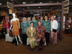 Pesona Batik Buana Sekar Kedaton Tampil Memukau di Pameran UMKM Persit Bisa 2 Kartini Expo, Balai Kartini, Jakarta