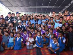 Mendikdasmen Salurkan Rp860 Juta untuk 61 Sekolah Terdampak Gempa NTT, Revitalisasi Segera Disiapkan